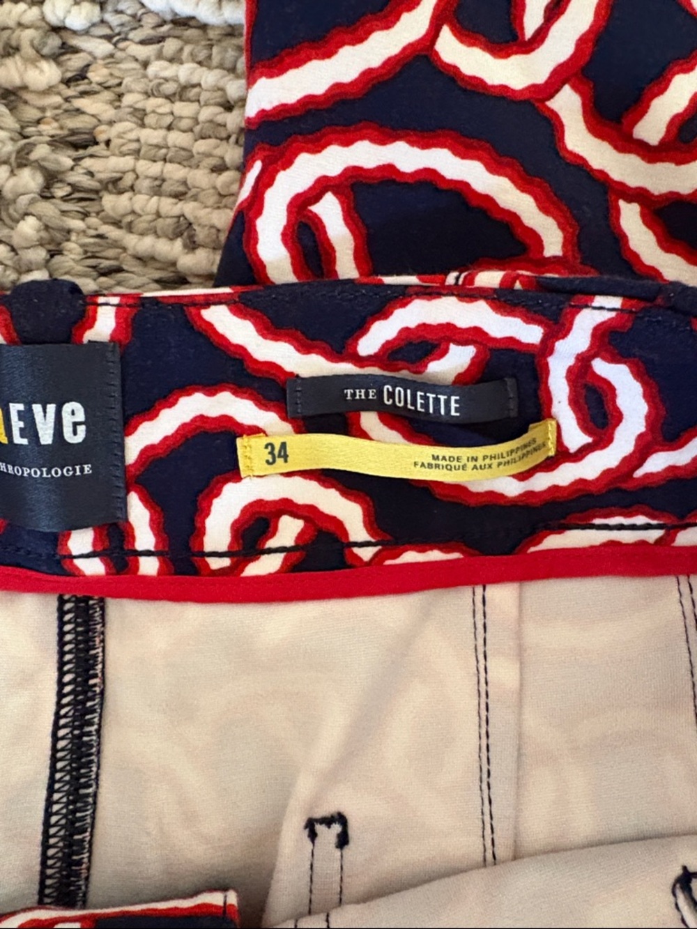 Anthropologie Maeve Navy, Red & White Chain-Print Pants Cropped Size 34 - Picture 9 of 10